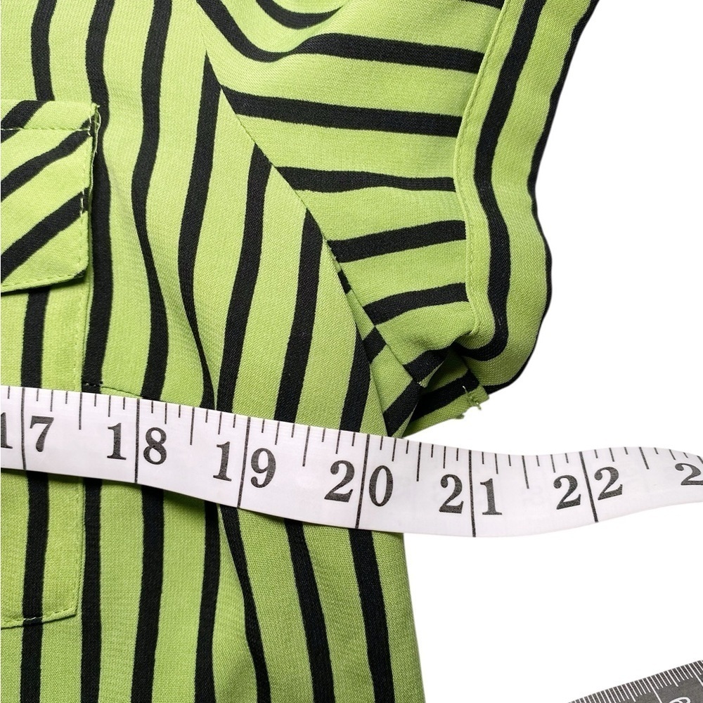 Unbranded Green & Black Striped Short Sleeve Button Down Shirt - Picture 7 of 11